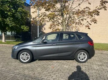 BMW 2 Series Active Tourer 2017 photo 2
