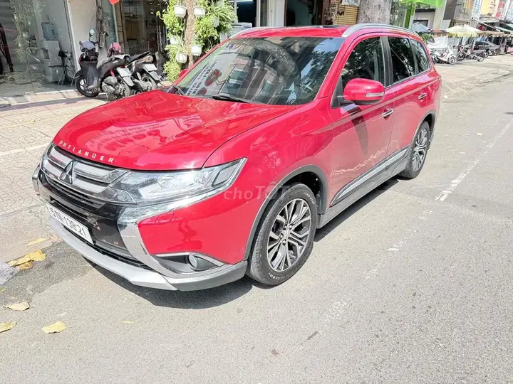 Mitsubishi Outlander 2017 photo 2