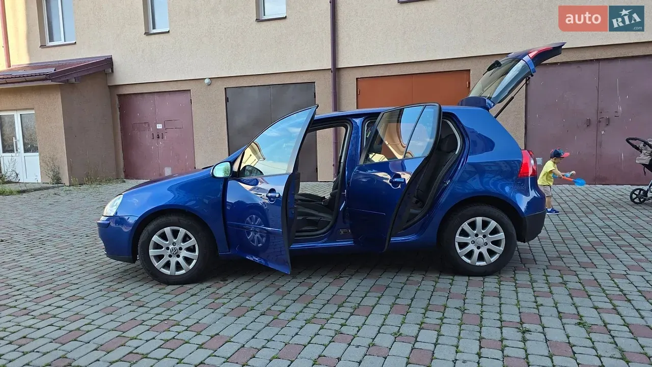 Volkswagen Golf 2004 photo 3