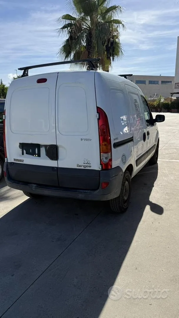 Renault Kangoo 2006 photo 2