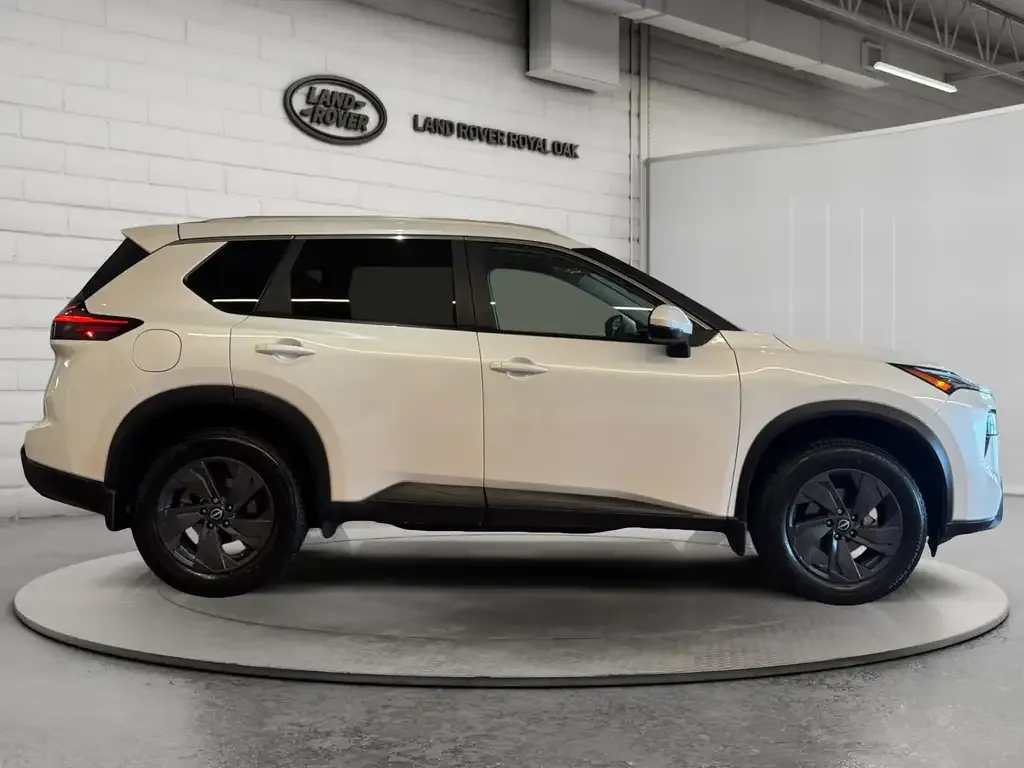 Nissan Rogue 2026 photo 4