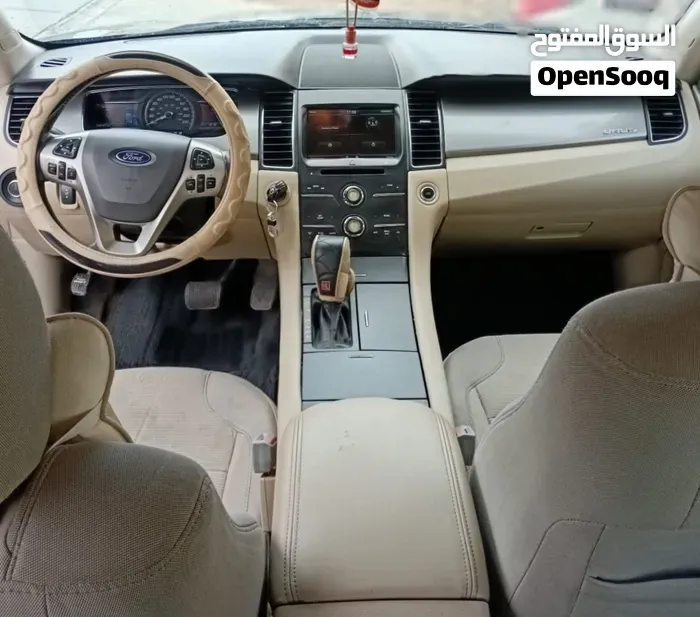 Ford Taurus 2014 photo 4