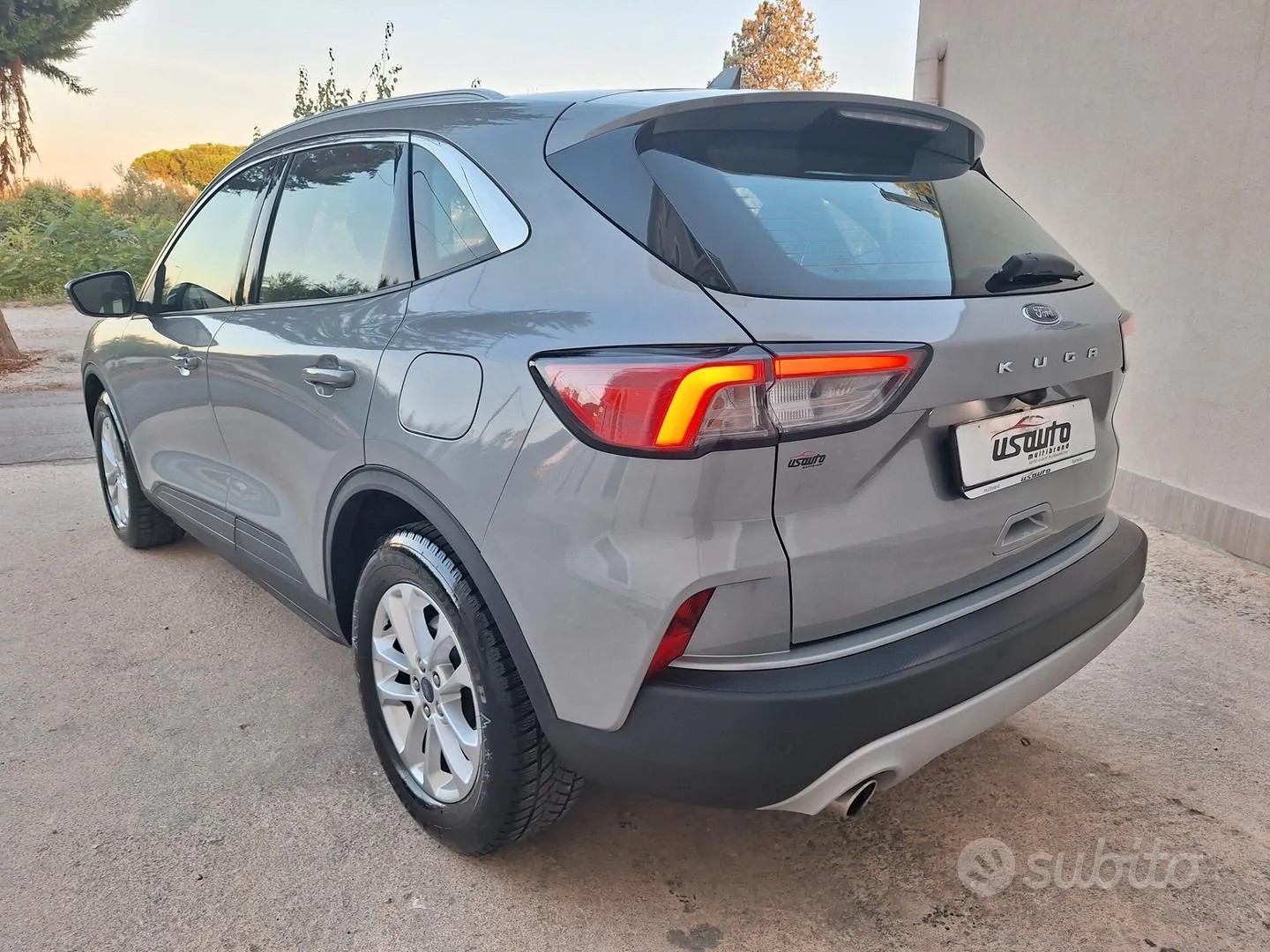 Ford Kuga 2021 photo 3