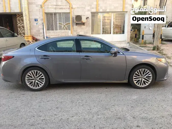 Lexus Es 2014 photo 3