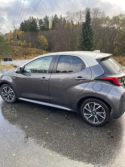 Toyota Yaris 2020 photo 2