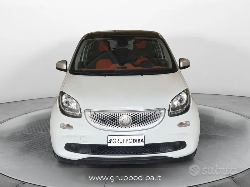 Smart Forfour 2017 photo 2