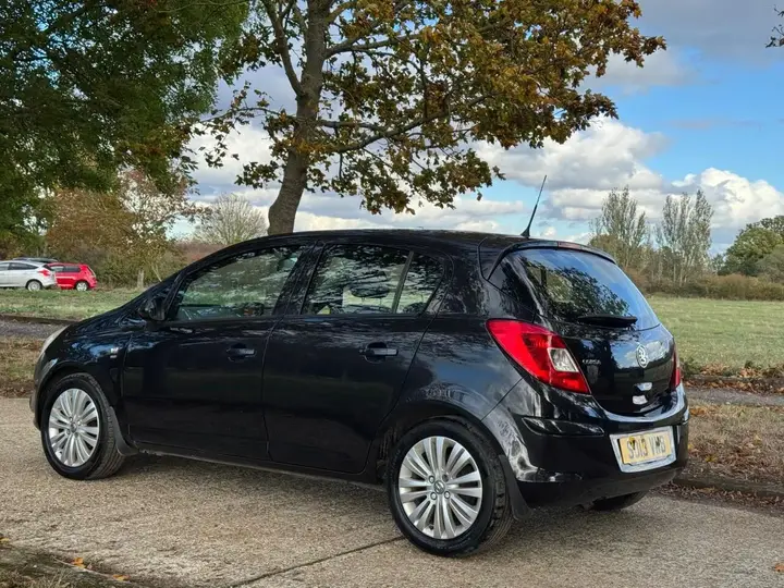 Vauxhall Corsa 2013 photo 4