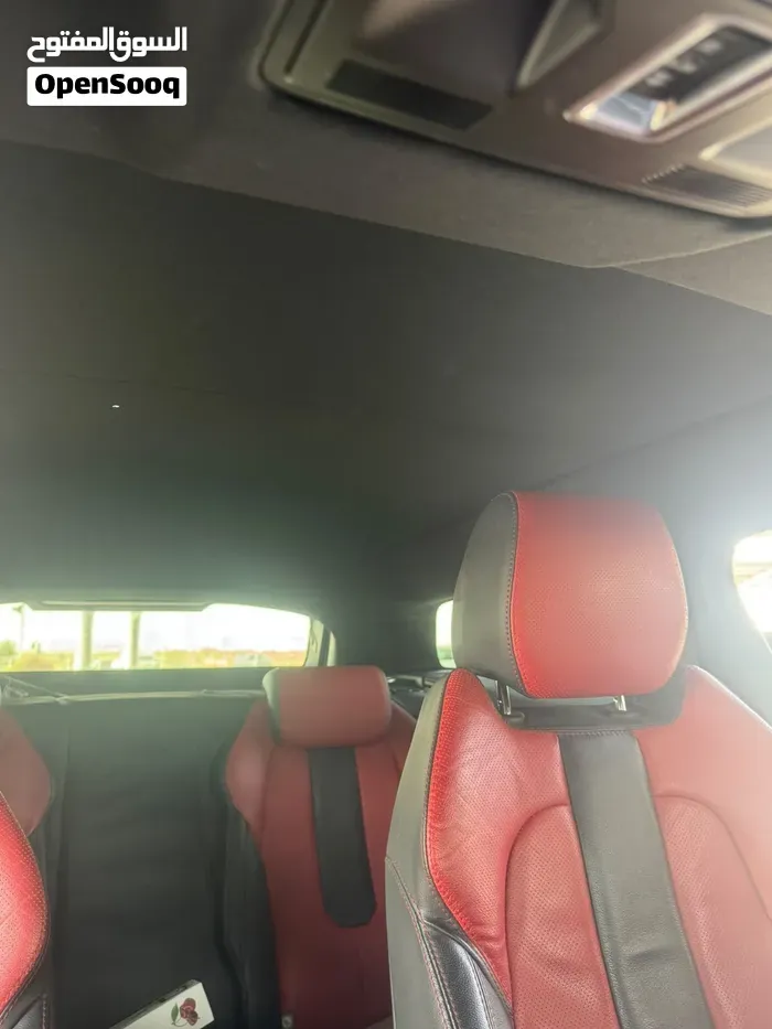 Land Rover Range Rover Evoque 2012 photo 2