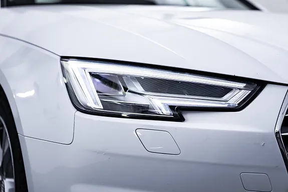 Audi A4 2017 photo 4