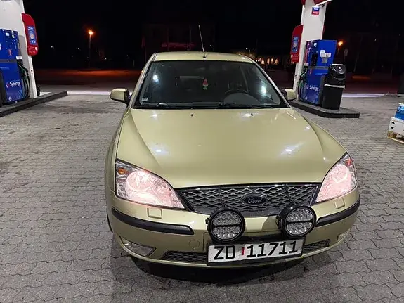 Ford Mondeo