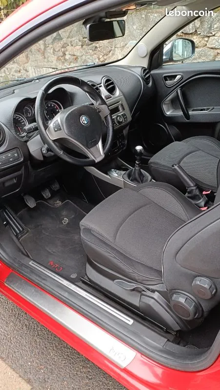 Alfa Romeo Mito 2011 photo 3