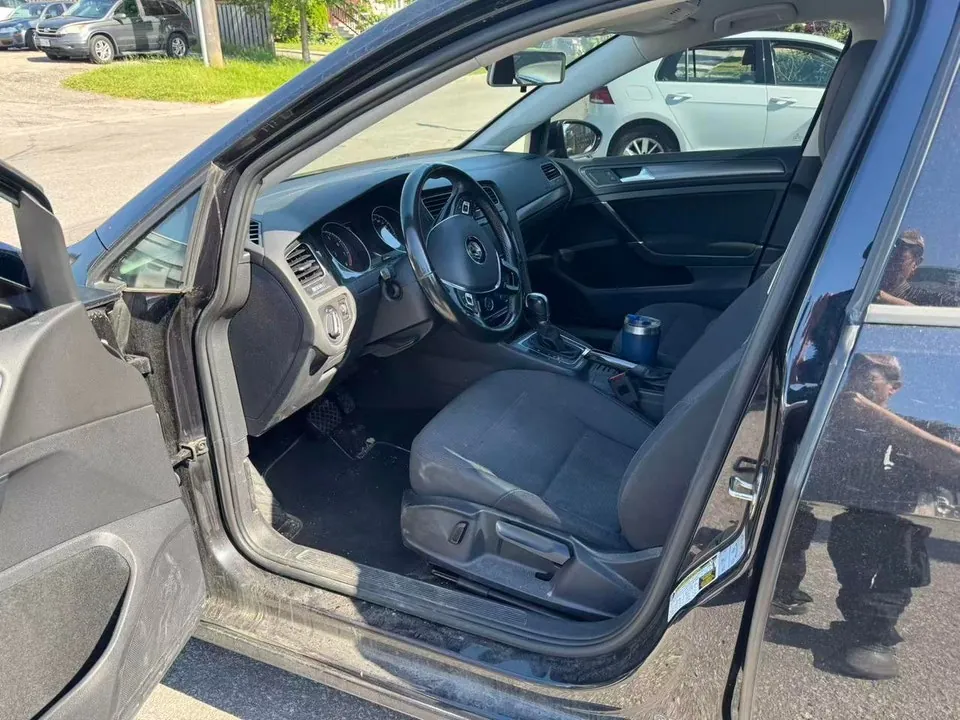 Volkswagen Golf 2018 photo 5