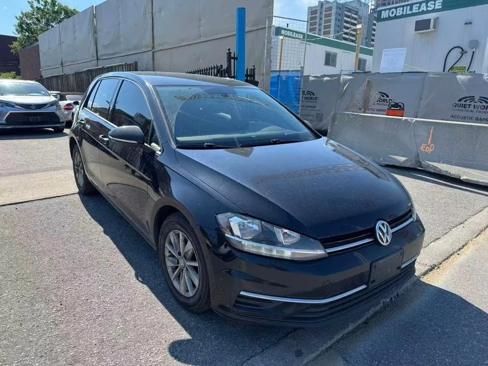 Volkswagen Golf 2018 photo 2