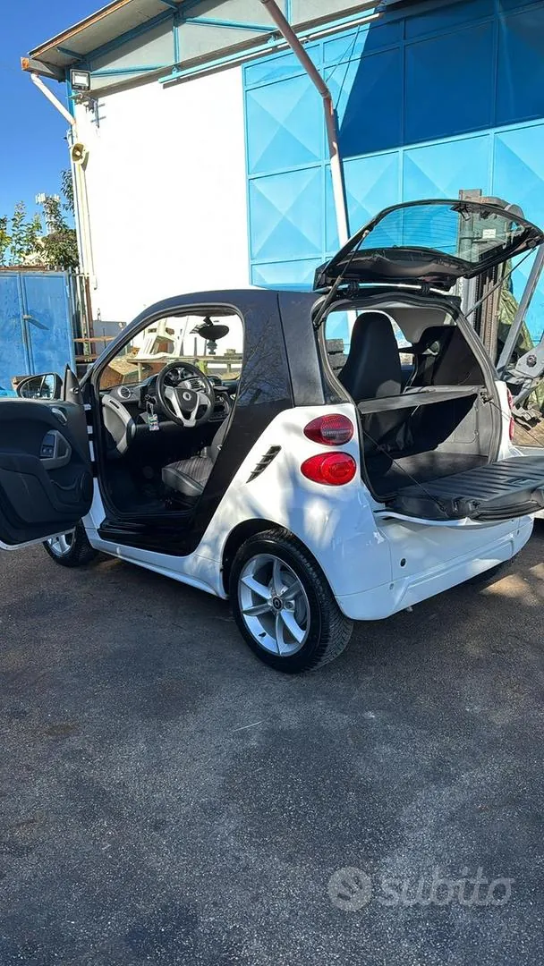 Smart Fortwo 2012 photo 3