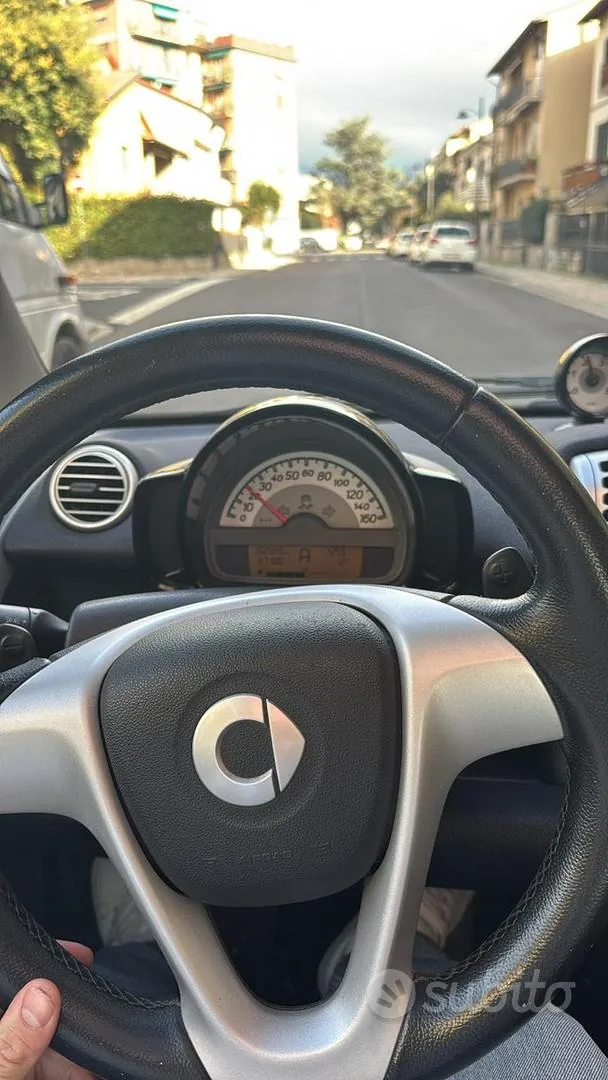 Smart Fortwo 2012 photo 4