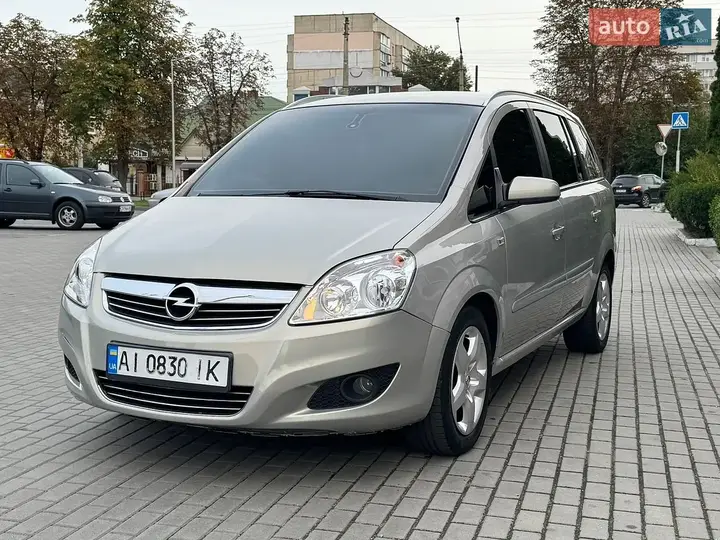 Opel Zafira 2008 photo 4