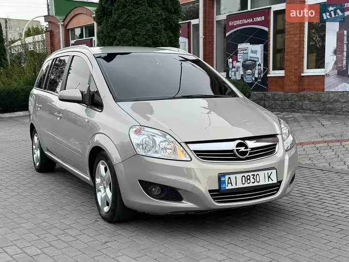 Opel Zafira 2008 photo 2