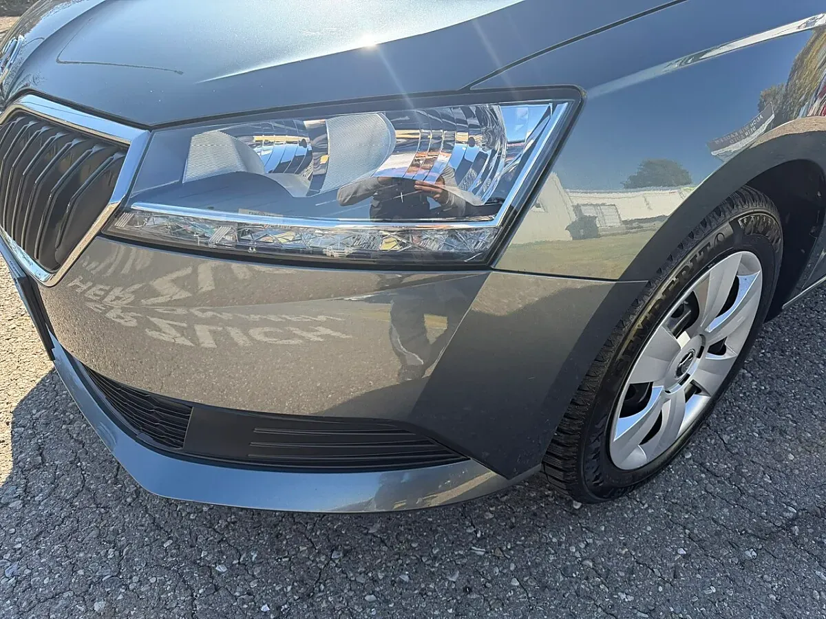 Skoda Fabia 2020 photo 2
