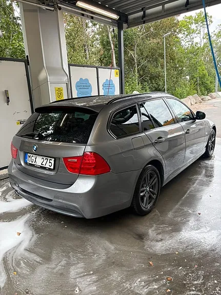 BMW 320D 2012 photo 3