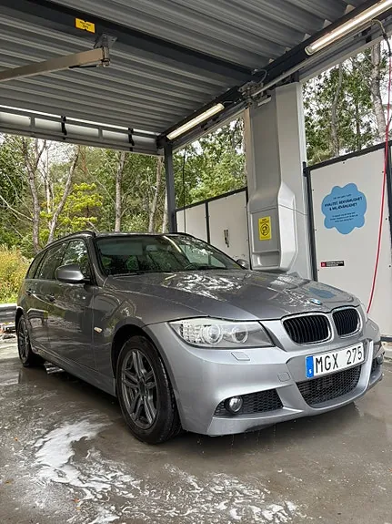 BMW 320D 2012 photo 2