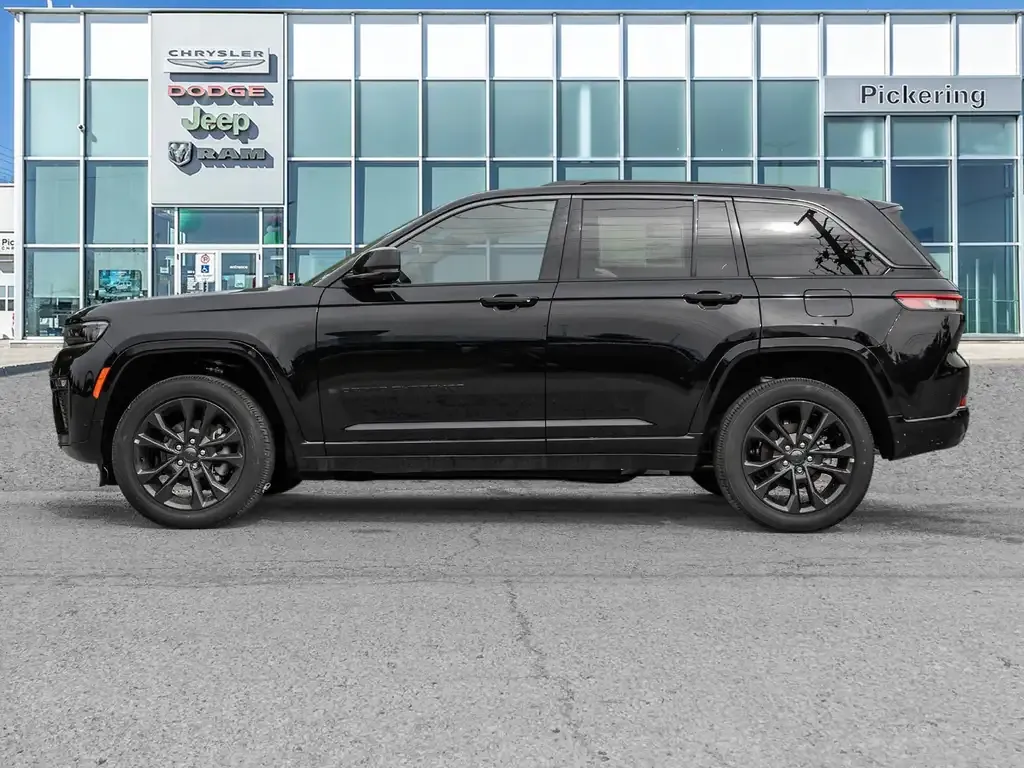 Jeep Grand Cherokee 2026 photo 3