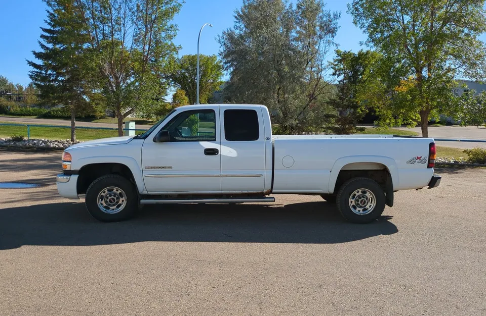 GMC Sierra 2500Hd