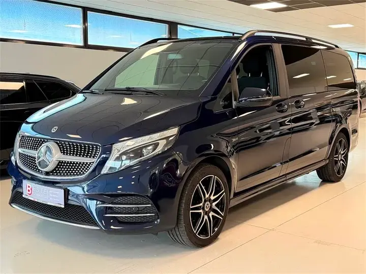Mercedes-Benz V-Class 2022 photo 3