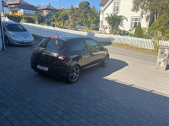 Opel Corsa 2010 photo 4