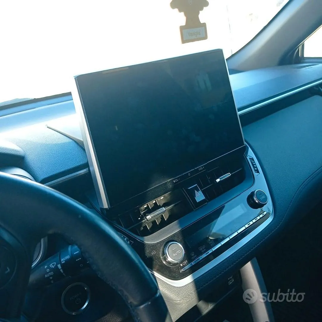 Toyota Corolla Cross 2022 photo 3