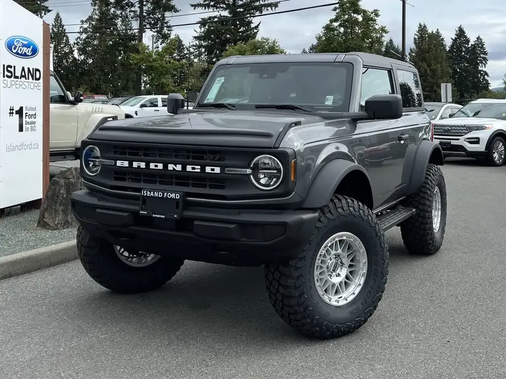 Ford Bronco 2026 photo 2