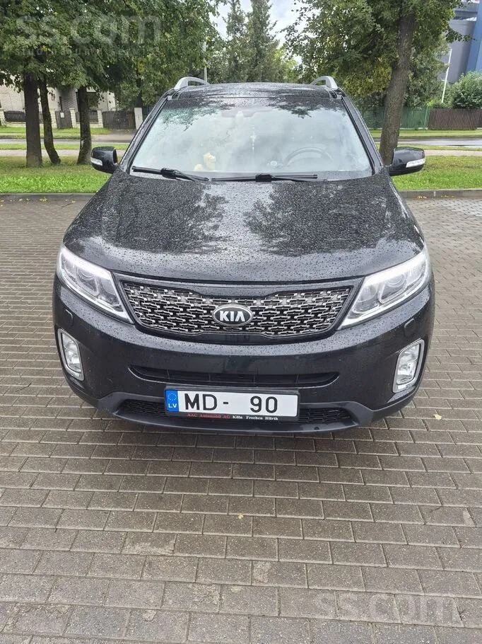 Kia Sorento 2013 photo 2
