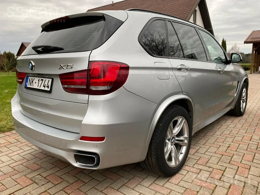 BMW X5 2017 photo 4