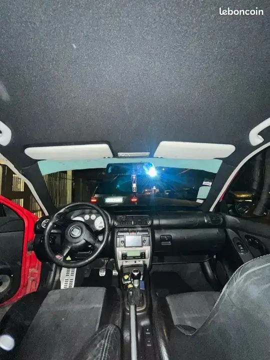 Seat Leon 2004 photo 2