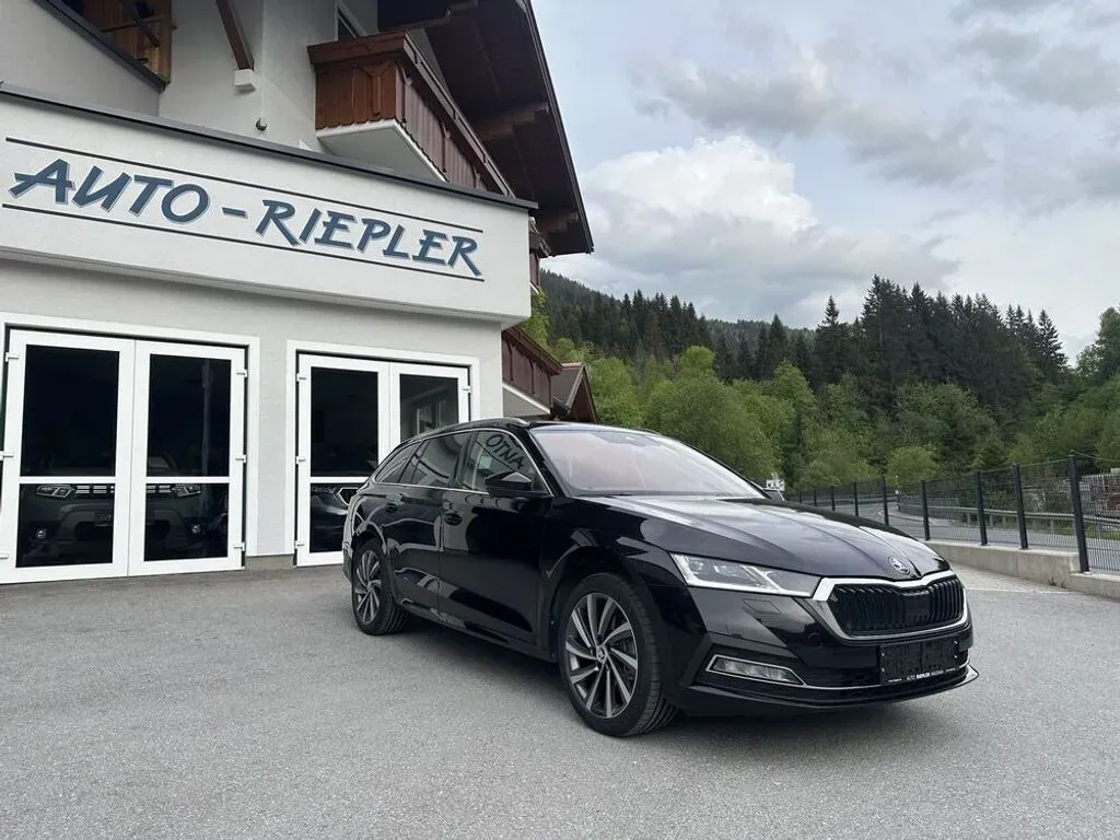 Skoda Octavia 2024 photo 2