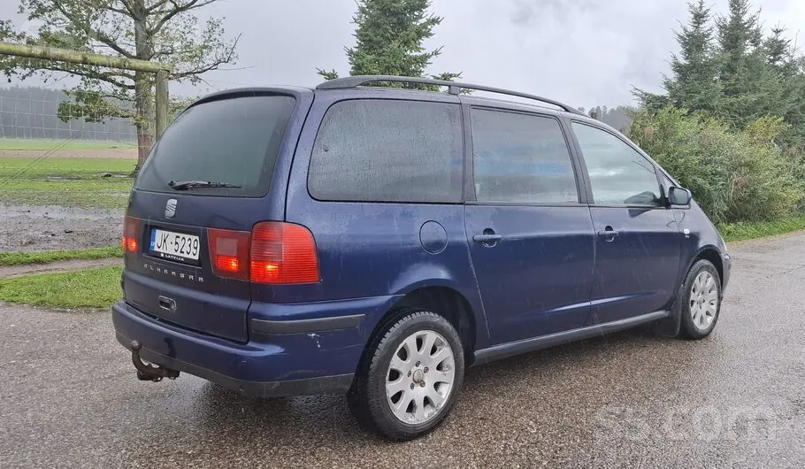 Seat Alhambra 2009 photo 2