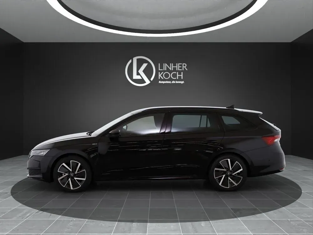 Skoda Octavia 2026 photo 2