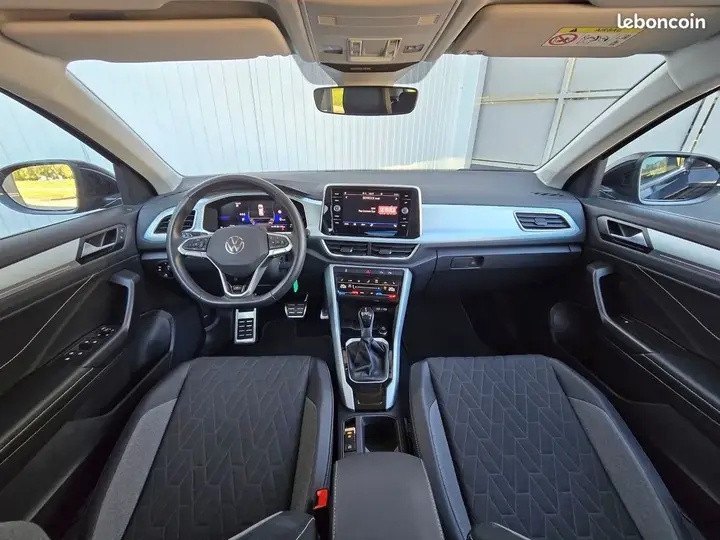 Volkswagen T-Roc 2025 photo 4