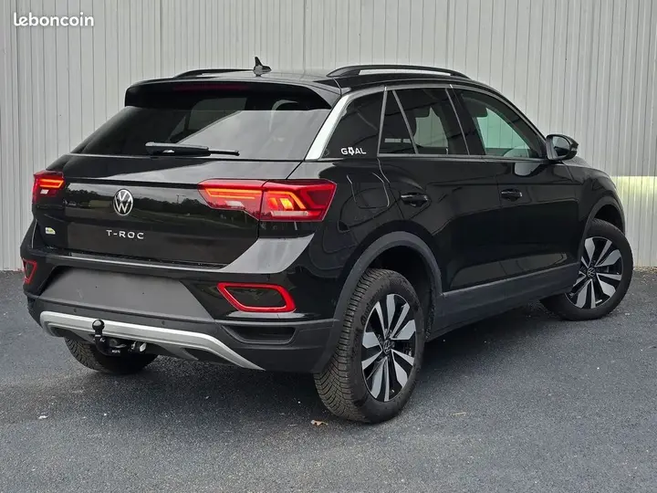 Volkswagen T-Roc 2025 photo 2