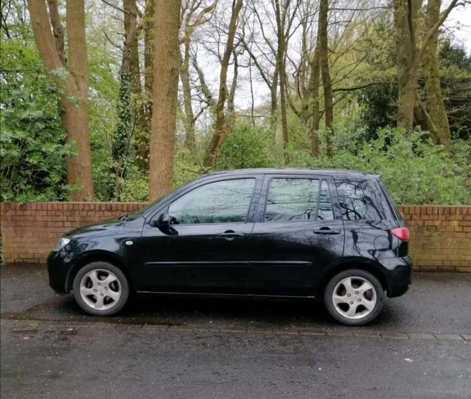 Mazda Mazda 2
