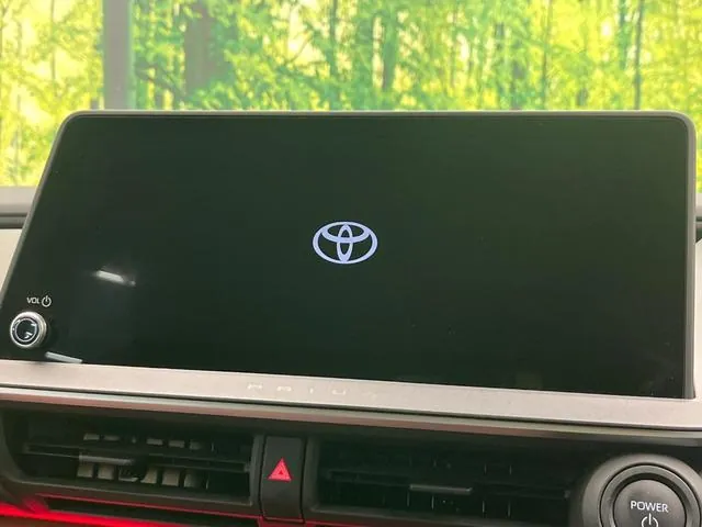 Toyota Prius Z 2023 photo 4
