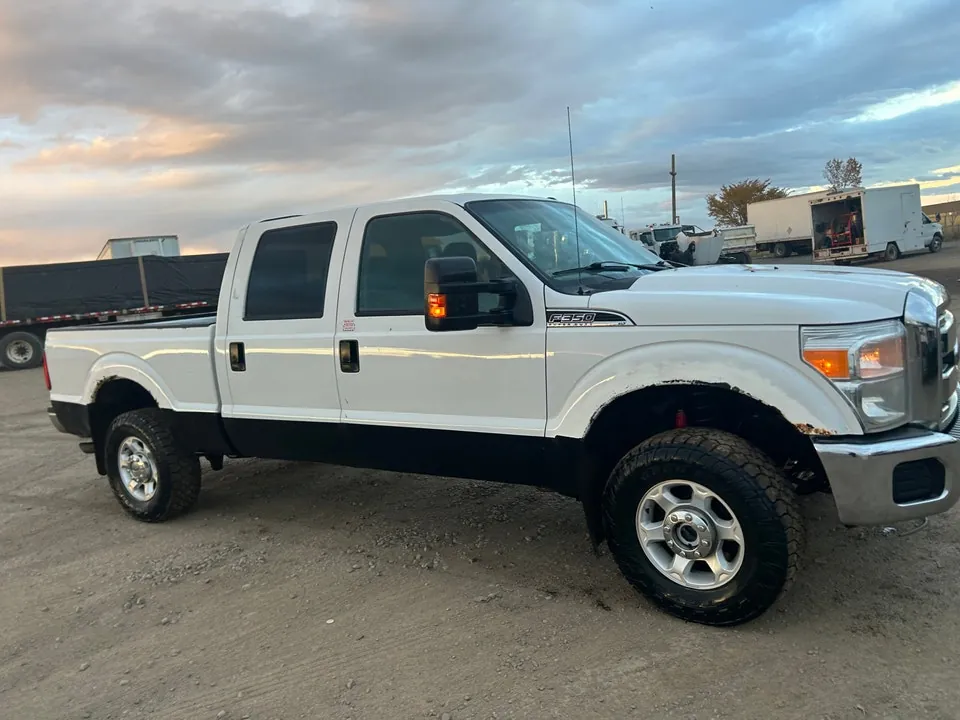 Ford F350 2015 photo 4