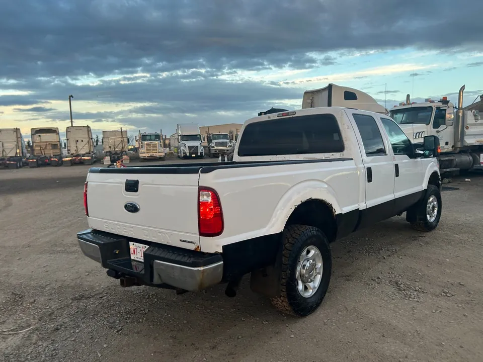 Ford F350 2015 photo 5