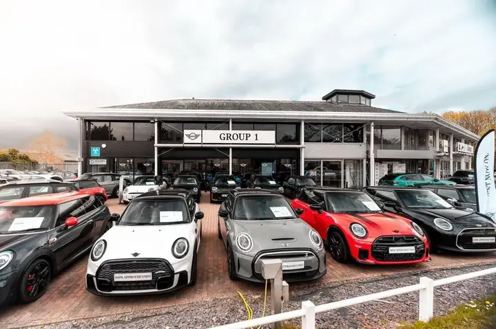 Mini Cooper Se 2023 photo 2