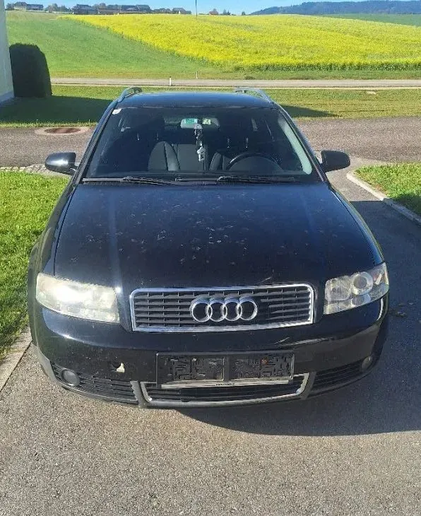 Audi A4 2004 photo 3