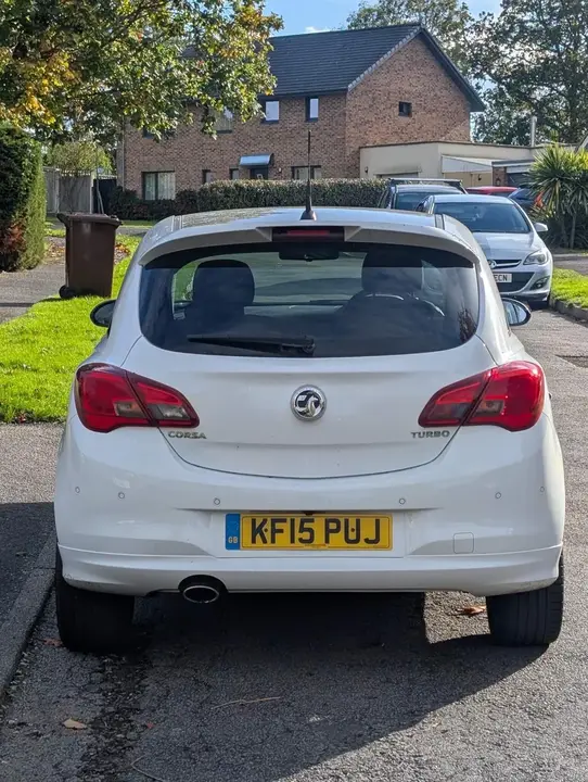 Vauxhall Corsa 2015 photo 2