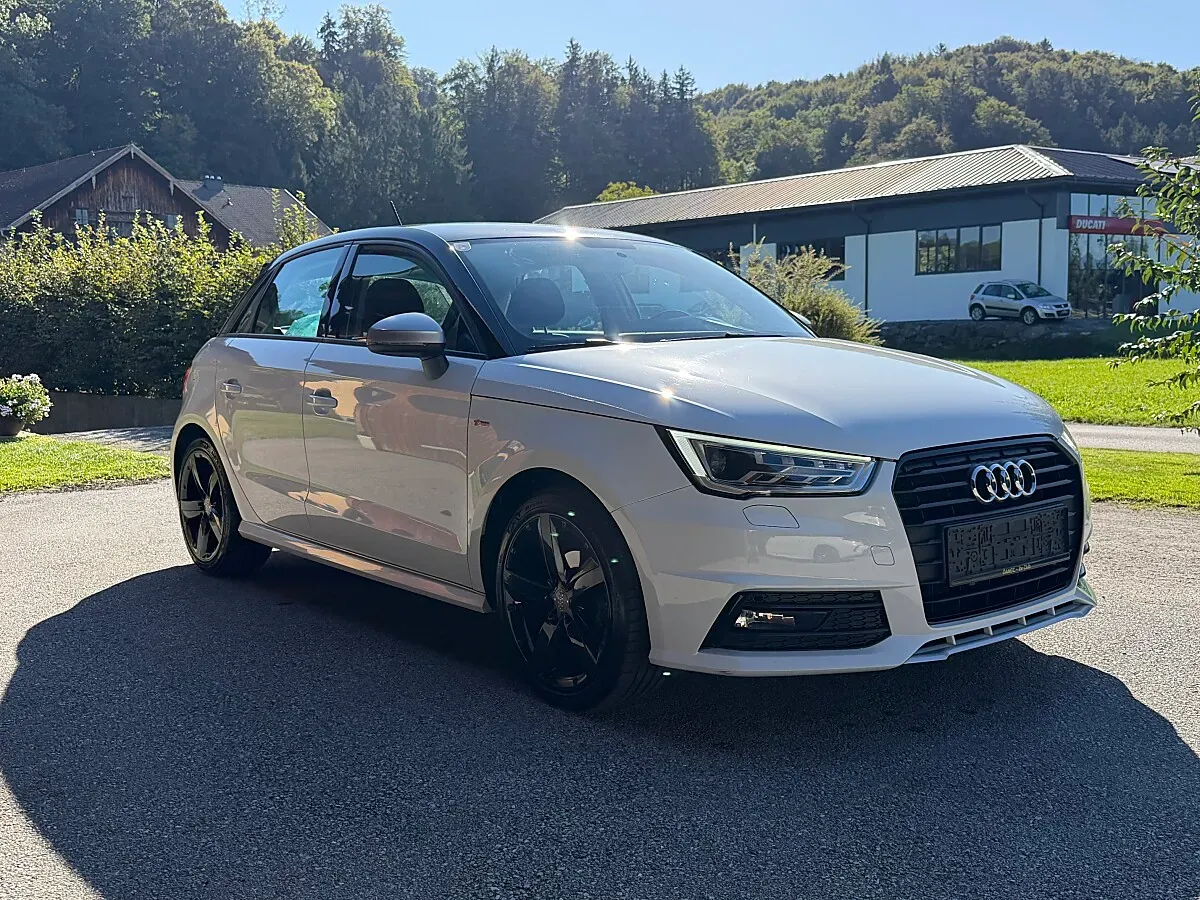 Audi A1 2018 photo 3