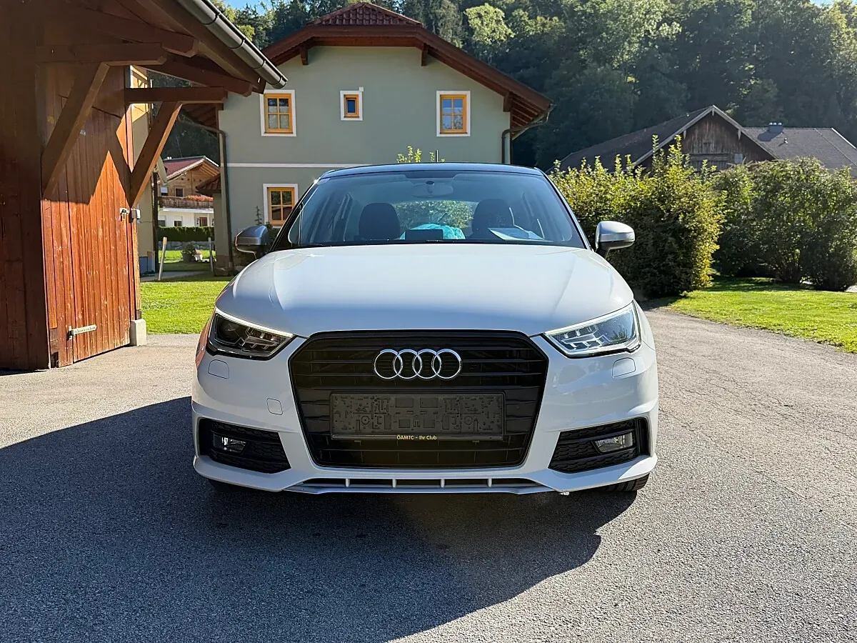 Audi A1 2018 photo 2