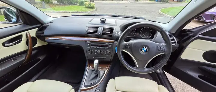 BMW 1 Series 2011 photo 4
