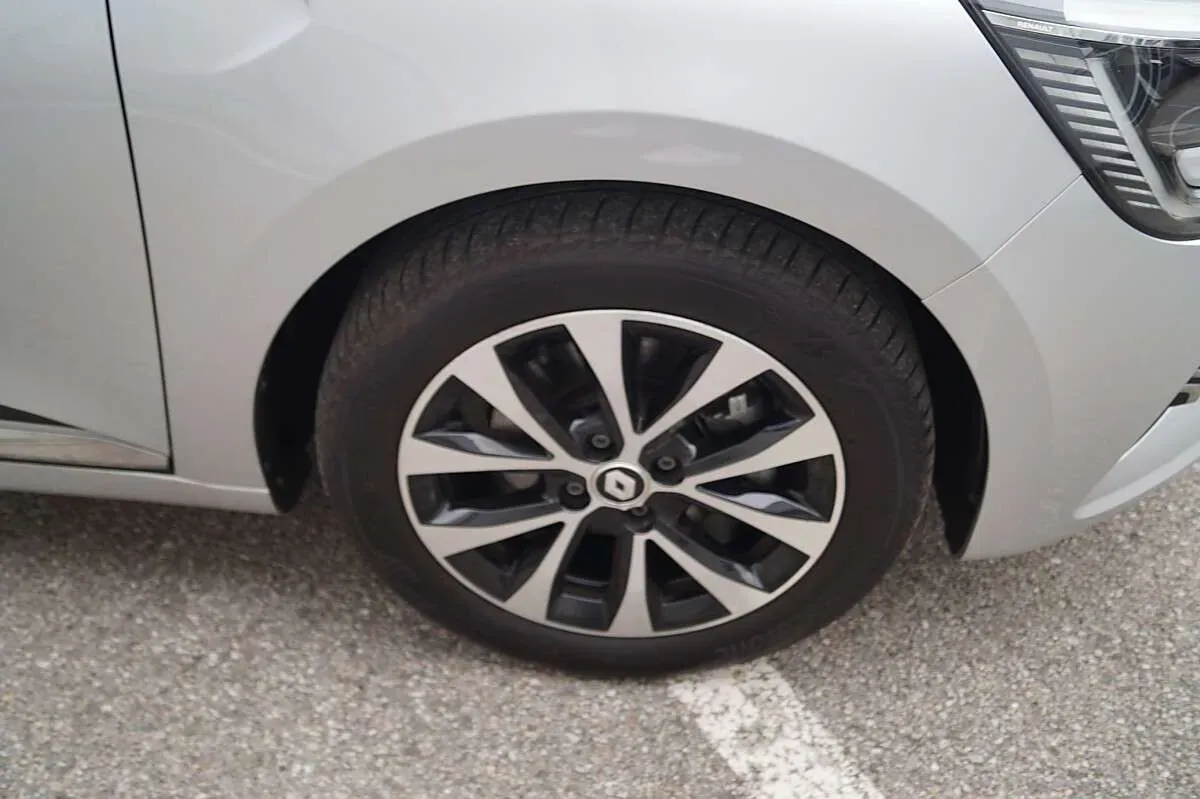 Renault Clio 2023 photo 3