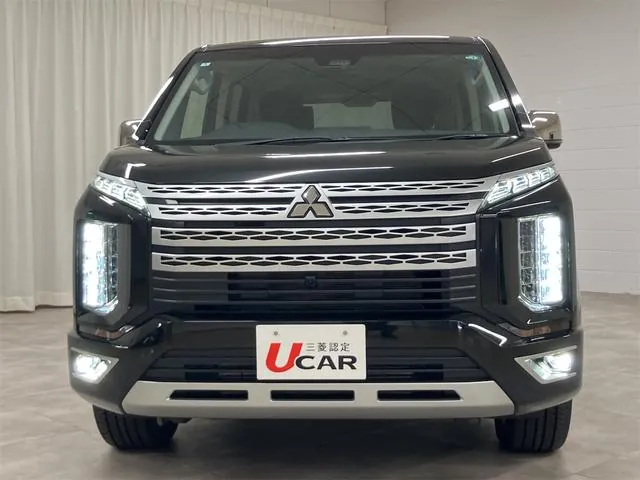 Mitsubishi Delica D:5 2025 photo 2
